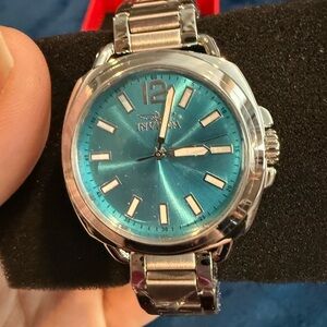 BRAND NEW!! Invicta Turquoise Dial with Silver Bracelet Watch